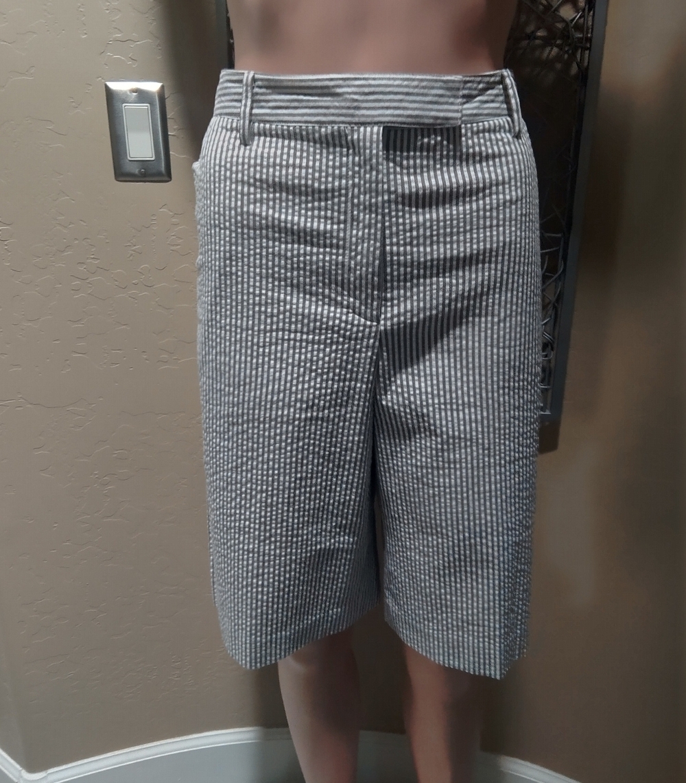 Bloomingdale's White and Bark Striped Seersucker Bermuda Shorts
